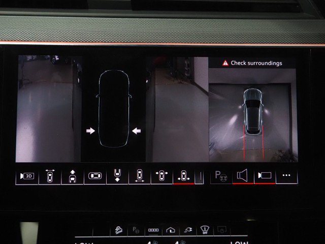 Used 2024 Audi Q8 e-tron Prestige AWD/4WD image 33