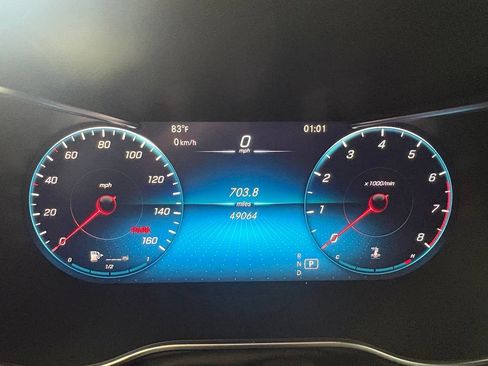 Used 2021 Mercedes-Benz GLC 300 4MATIC image 23