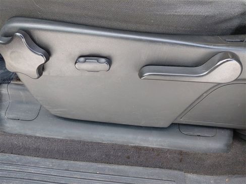 Used 2011 Chevrolet Silverado 1500 LT w/ All-Star Edition image 25