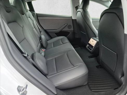 Used 2025 Tesla Model 3 Long Range RWD image 23
