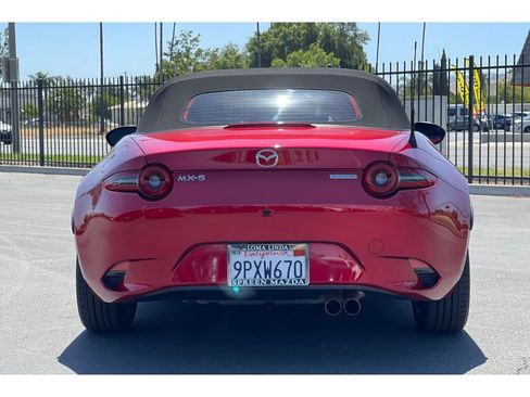Certified 2024 MAZDA MX-5 Miata Sport RWD image 5