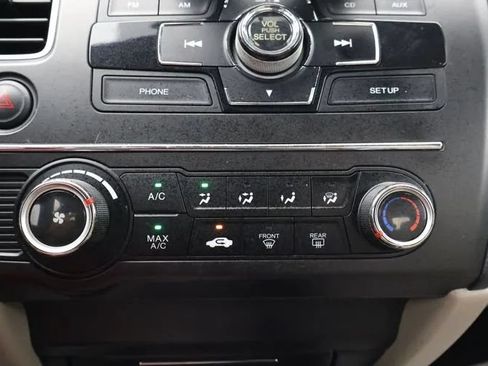 Used 2014 Honda Civic LX image 30