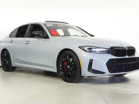 Certified 2023 BMW 330e w/ M Sport Package image 4