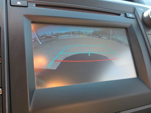 Used 2015 Toyota Camry LE image 20