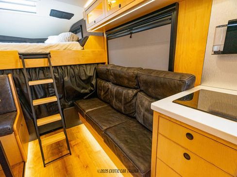 Used 2022 Ford F550 4x4 Crew Cab Super Duty image 69