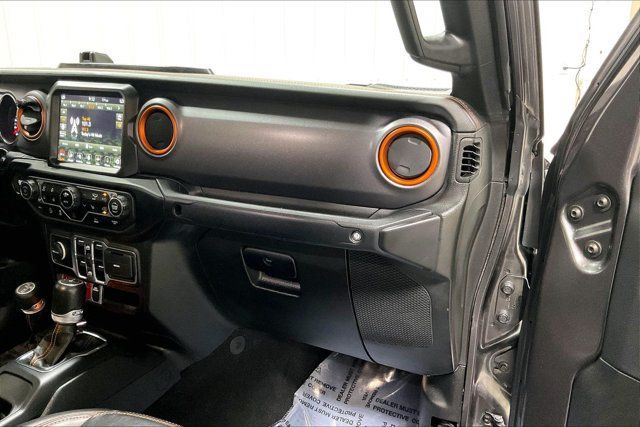 Used 2022 Jeep Gladiator Mojave w/ Cold Weather Group AWD/4WD image 16
