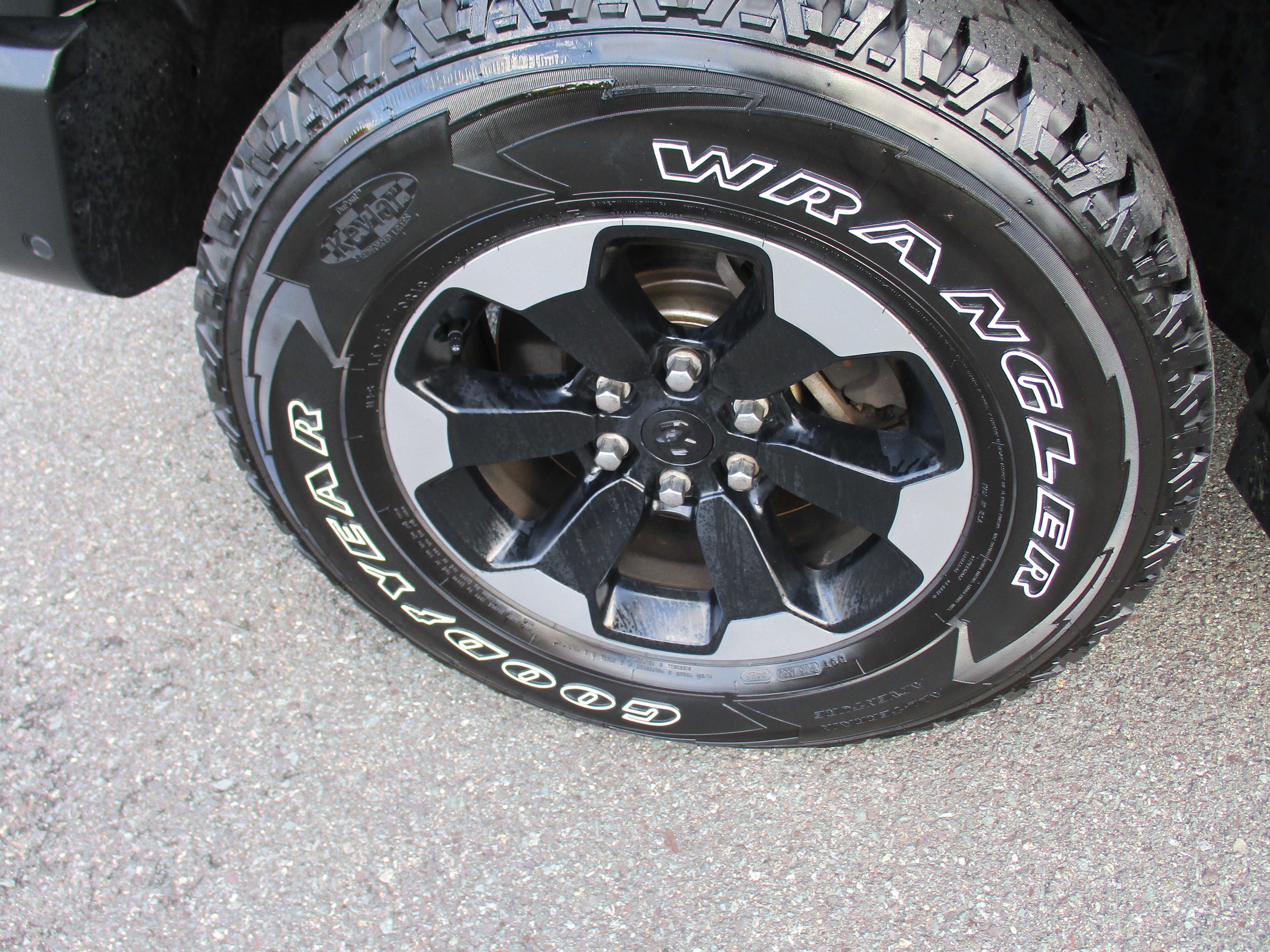 Used 2020 RAM 1500 Rebel w/ Rebel Level 2 Equipment Group AWD/4WD image 9
