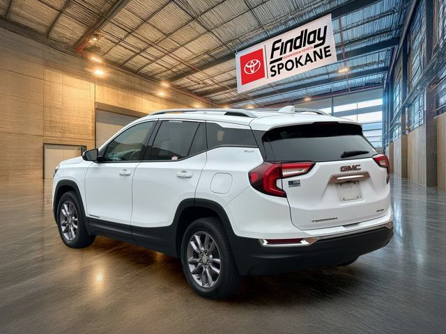 Used 2023 GMC Terrain SLT AWD/4WD image 6