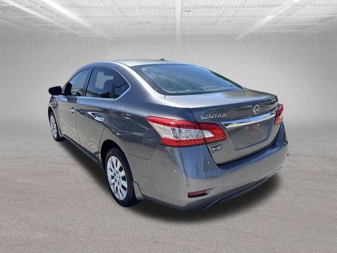 Used 2015 Nissan Sentra S FWD image 3