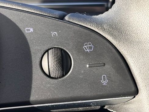 Used 2024 Tesla Model X image 20