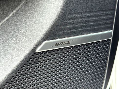 Used 2025 Hyundai Santa Fe Limited image 18