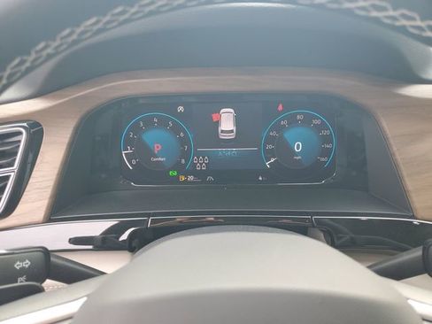 New 2026 Volkswagen Atlas SE image 22