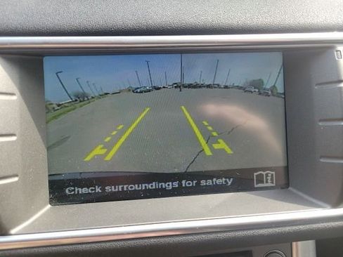 Used 2015 Land Rover Range Rover Evoque Pure Plus image 10