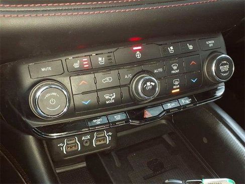 Used 2021 Dodge Durango R/T image 14