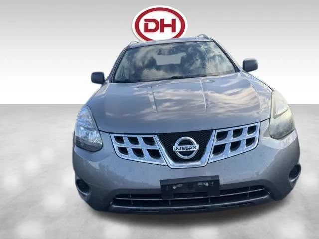Used 2015 Nissan Rogue S w/ Convenience Package AWD/4WD image 2