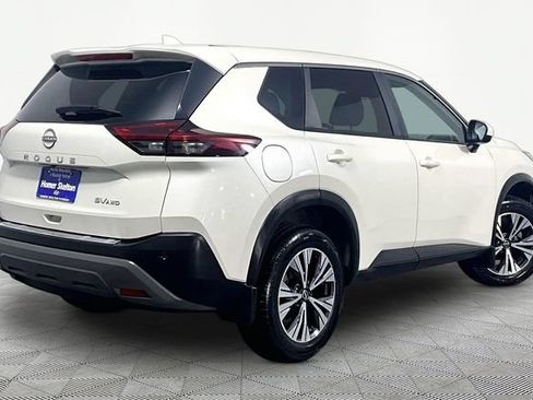 Used 2023 Nissan Rogue SV AWD/4WD image 12