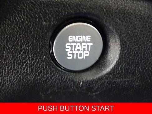 Used 2025 Kia Sorento S AWD/4WD image 9