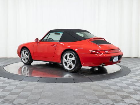 Used 1997 Porsche 911 Carrera RWD image 3
