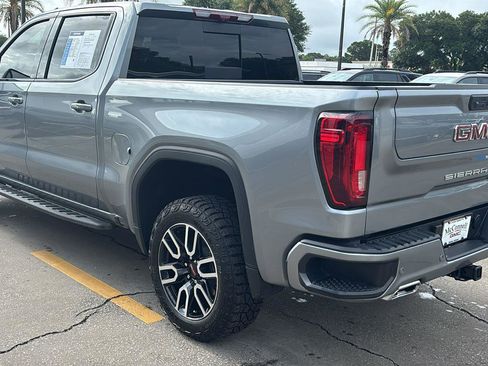 Certified 2025 GMC Sierra 1500 AT4 w/ AT4 Premium Package AWD/4WD image 5