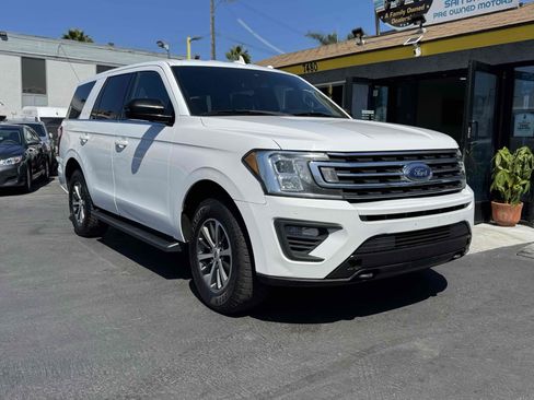 Used 2020 Ford Expedition XL image 3