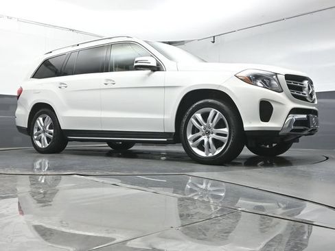 Used 2018 Mercedes-Benz GLS 450 4MATIC w/ Premium Package image 42