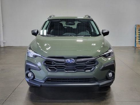 Used 2026 Subaru Crosstrek 2.5i Limited AWD/4WD image 3