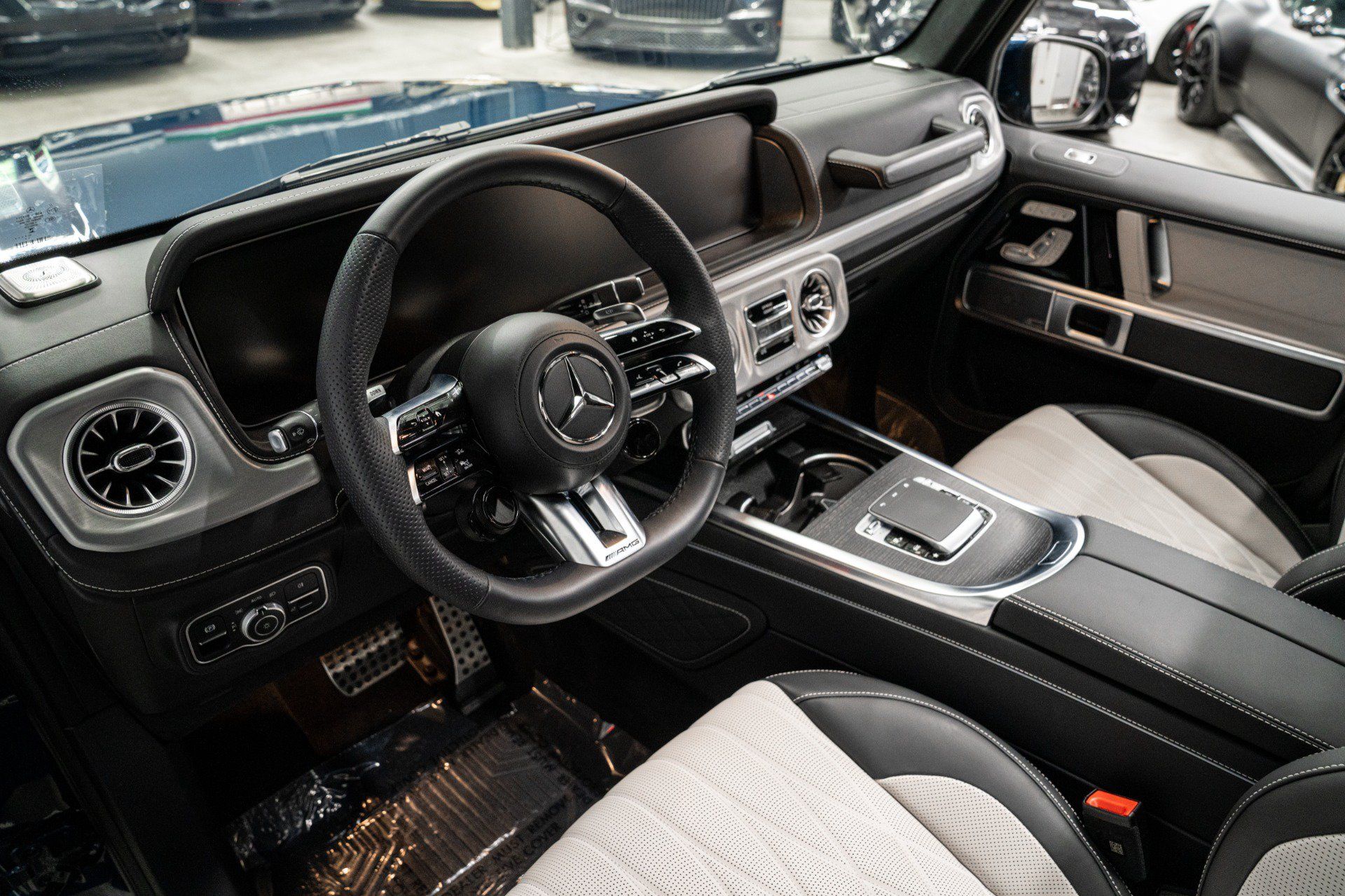 Used 2026 Mercedes-Benz G 63 AMG 4MATIC image 12
