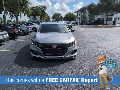 Used 2022 Honda Accord Sport image 2