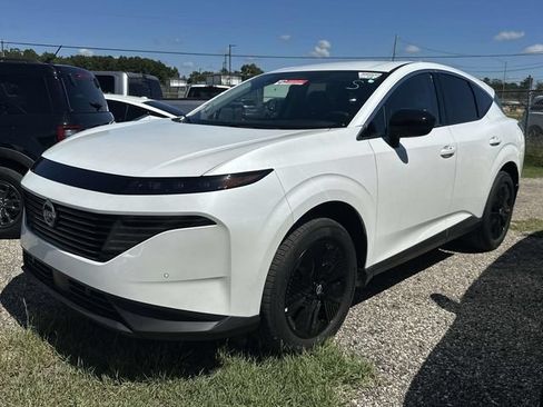 Used 2025 Nissan Murano SV AWD/4WD image 6