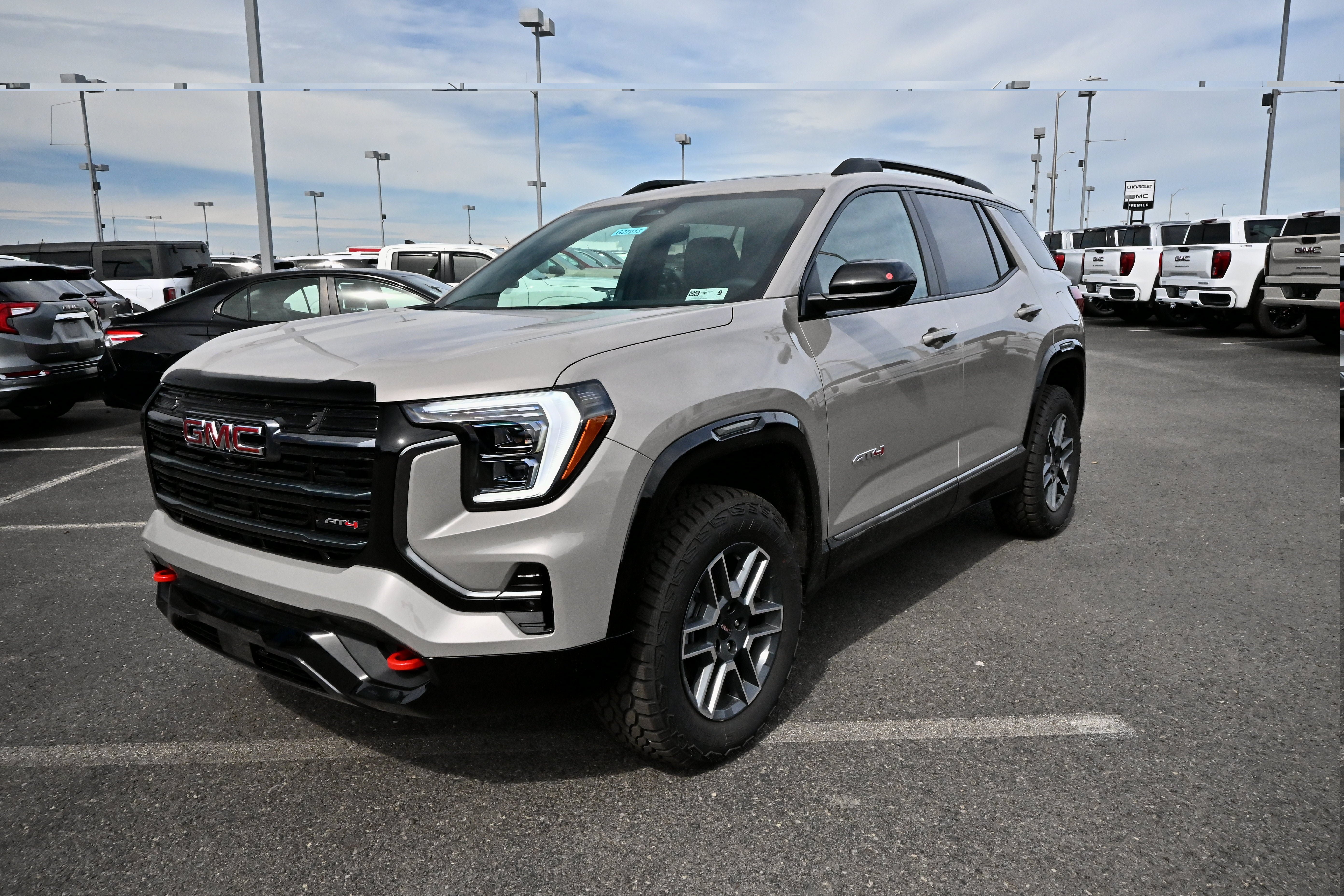 New 2027 GMC Terrain AT4 w/ Technology Package II AWD/4WD image 4