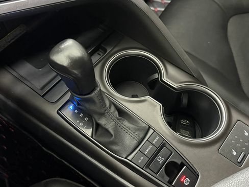 Used 2021 Toyota Camry XSE image 29