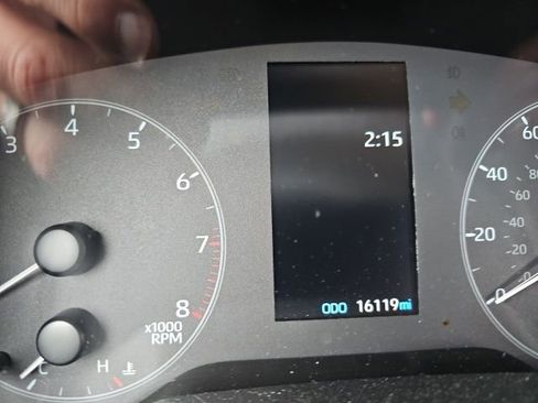 Used 2023 Toyota Corolla LE image 9