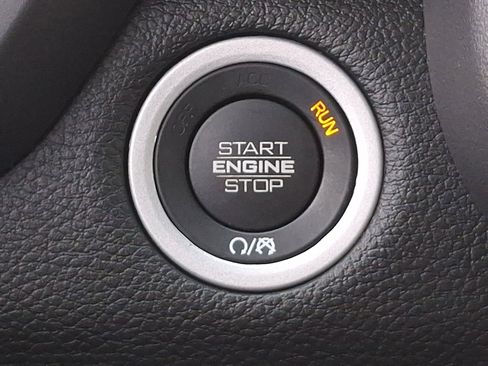 Used 2022 RAM 1500 Big Horn image 24