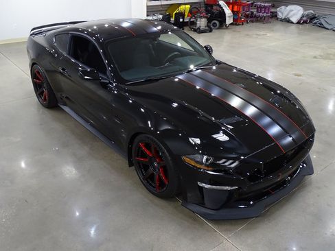 Used 2018 Ford Mustang GT RWD image 20
