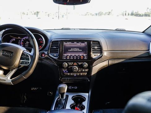 Used 2021 Jeep Grand Cherokee Trackhawk image 15