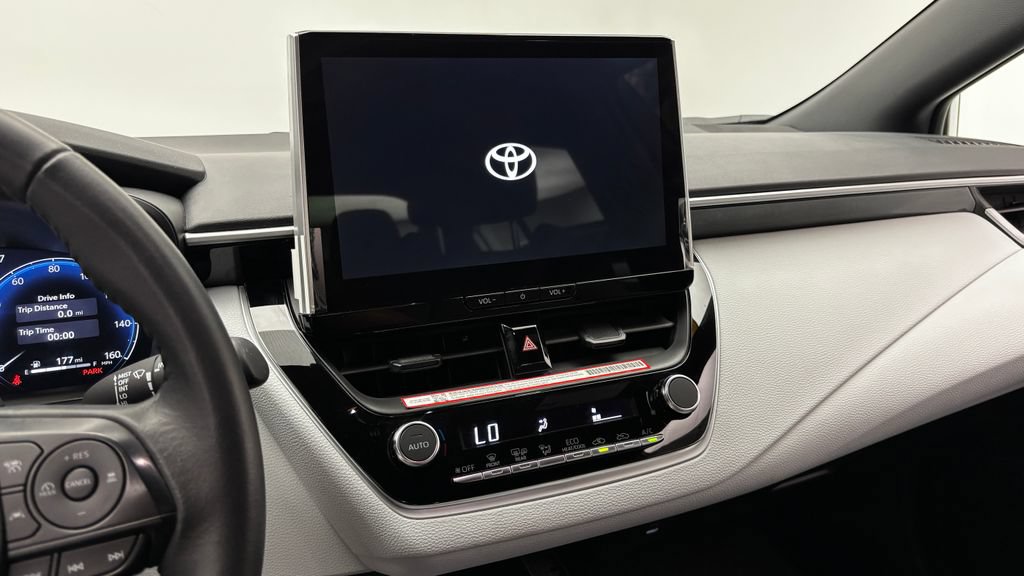 Used 2026 Toyota Corolla SE w/ SE Package FWD image 23