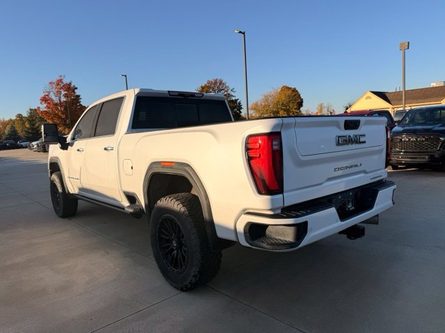 Used 2024 GMC Sierra 3500 Denali Ultimate AWD/4WD image 6
