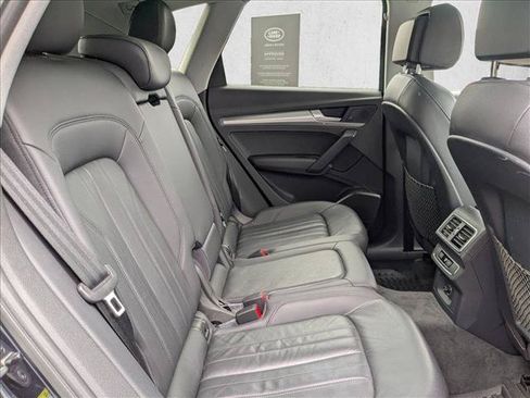 Used 2018 Audi Q5 2.0T Premium Plus AWD/4WD image 16