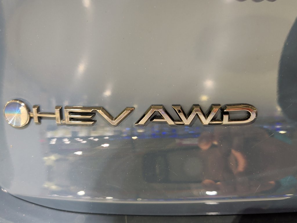 Used 2025 Toyota Crown AWD/4WD image 15