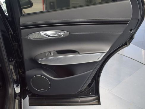 Used 2025 Genesis GV70 2.5T w/ Sport Prestige Package image 20