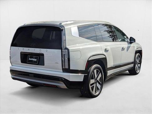 New 2026 Hyundai Ioniq 9 SEL image 2