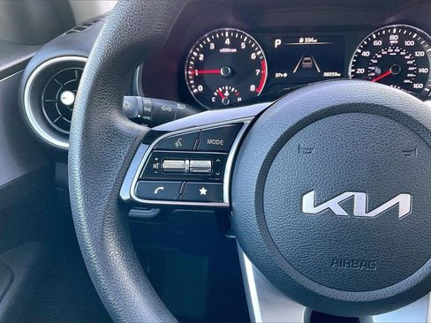 Certified 2024 Kia Forte LXS image 17