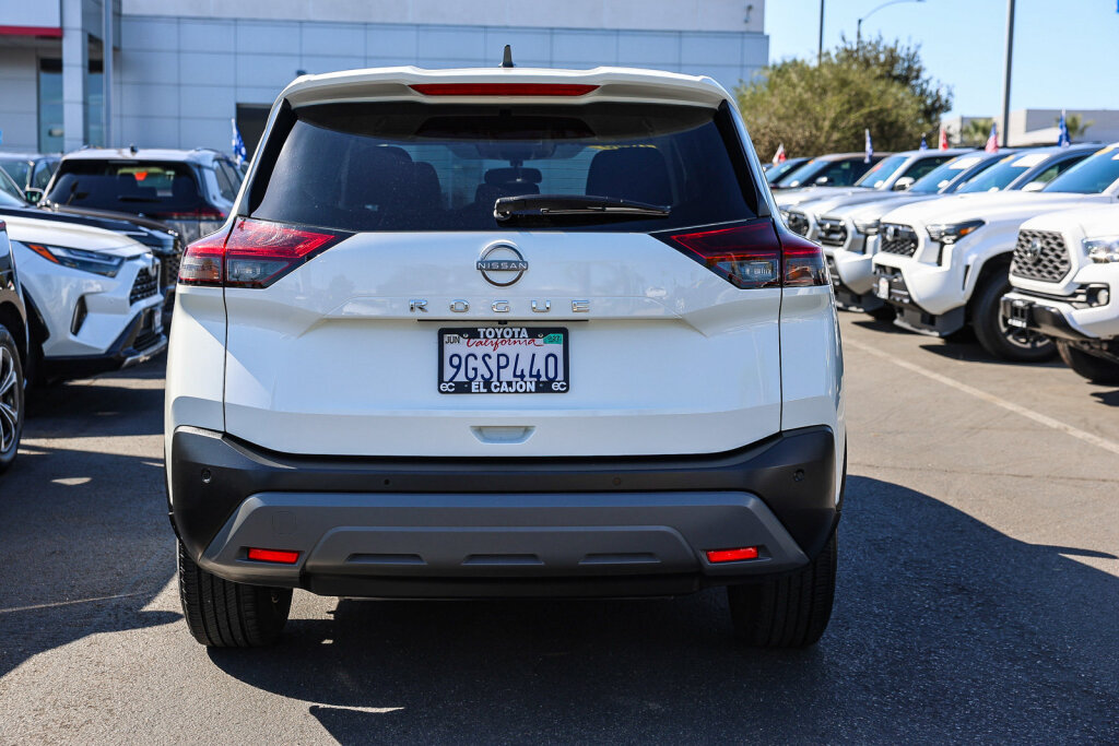 Used 2023 Nissan Rogue S FWD image 22