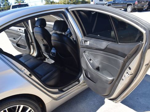 Used 2014 Kia Cadenza Premium w/ Luxury Package image 10
