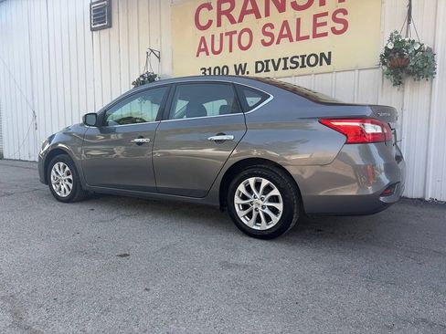 Used 2019 Nissan Sentra SV FWD image 8