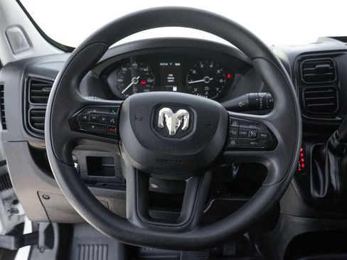 Used 2025 RAM ProMaster 2500 w/ Convenience Group FWD image 23