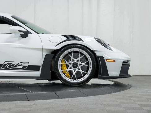 Certified 2025 Porsche 911 GT3 RS image 11
