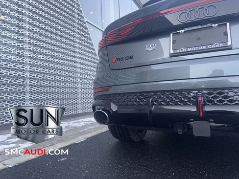 New 2025 Audi RS Q8 performance image 17