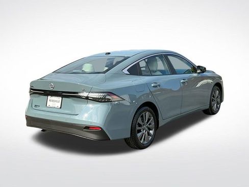 New 2026 Nissan Sentra SL w/ Floor Mat Package FWD image 7
