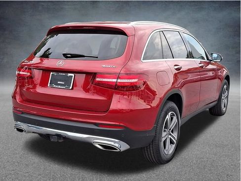 Used 2019 Mercedes-Benz GLC 300 4MATIC image 6